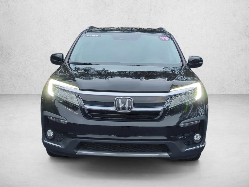 Used 2019 Honda Pilot Touring 7-Passenger FWD SUV