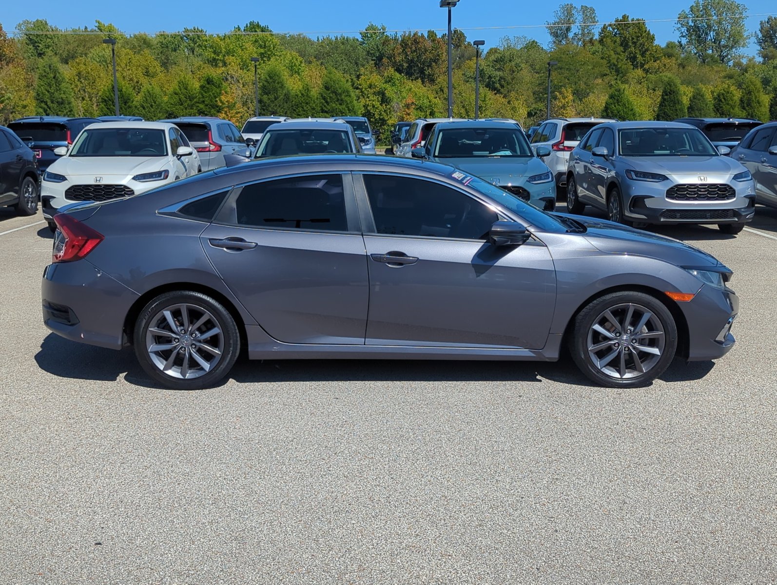 2019 Honda Civic EX photo 4
