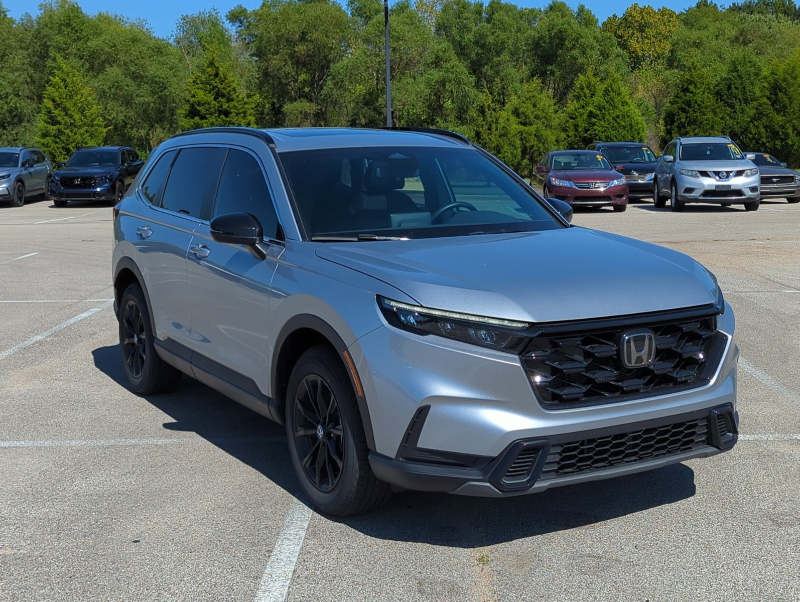 2025 Honda CR-V Hybrid Sport photo 3