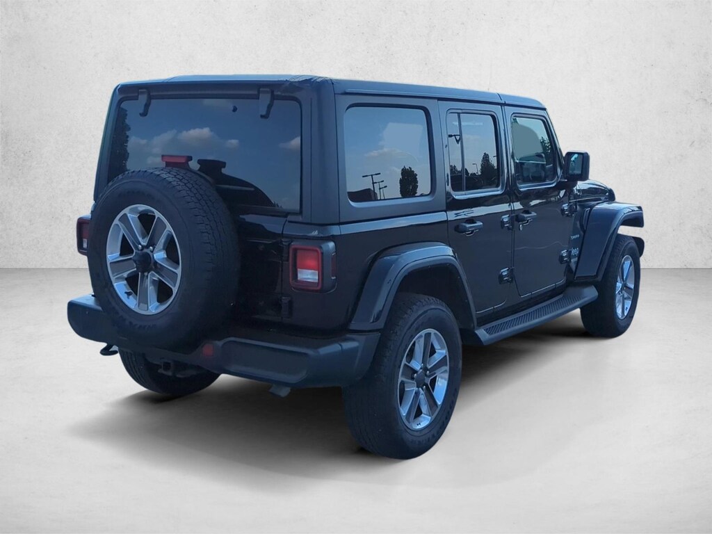 Used 2022 Jeep Wrangler Unlimited Sahara SUV