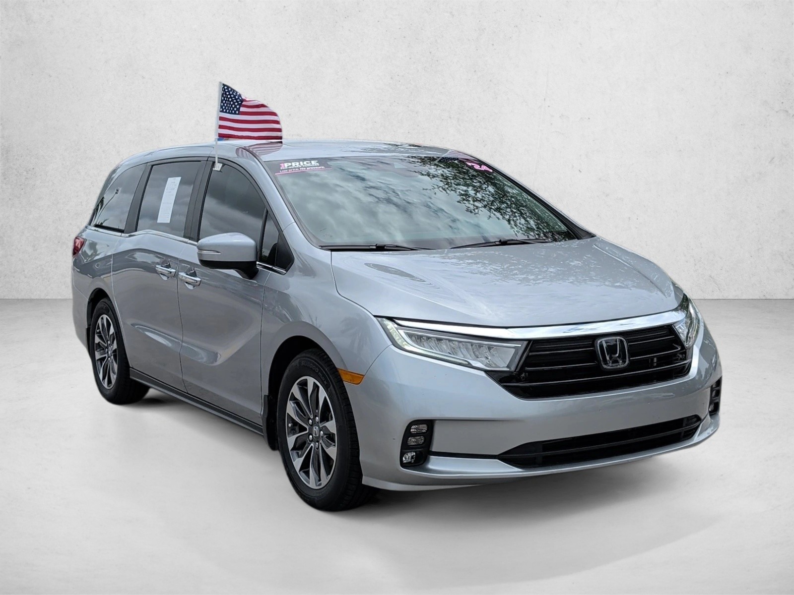 Used 2024 Honda Odyssey EX-L Van