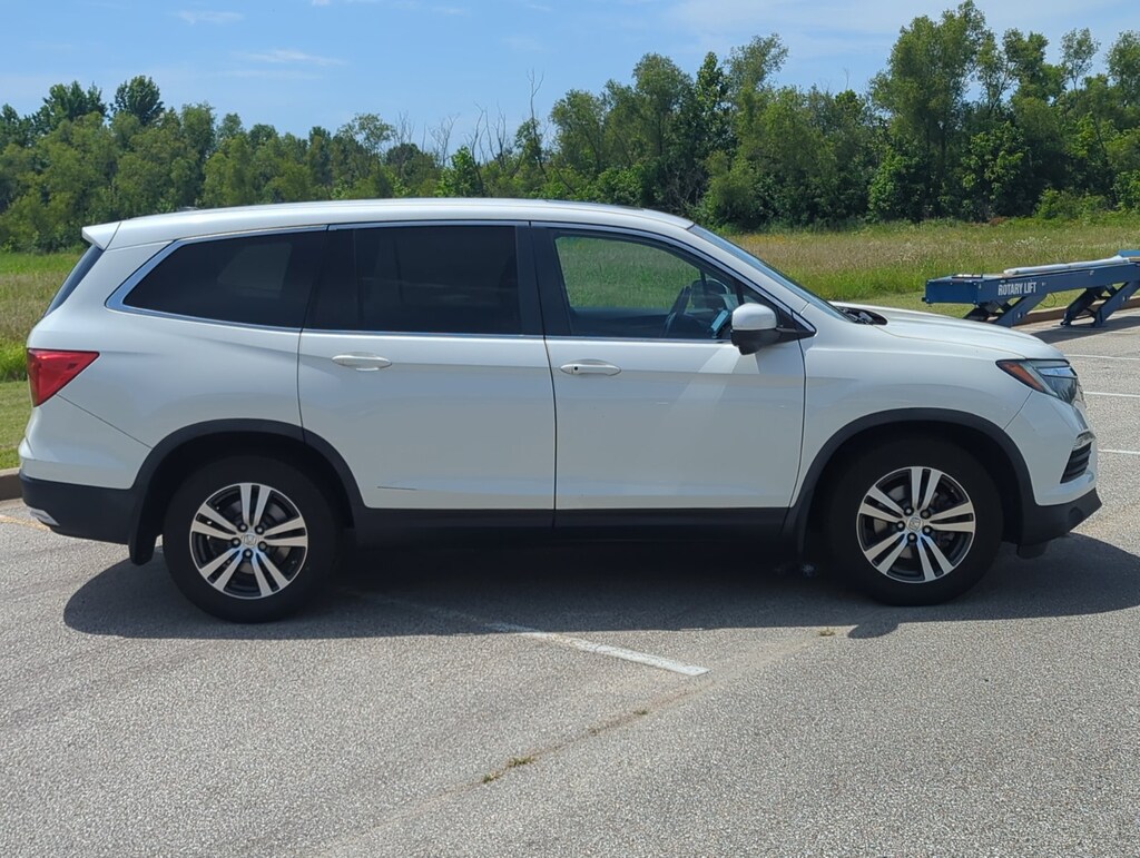 Used 2018 Honda Pilot EX-L FWD SUV