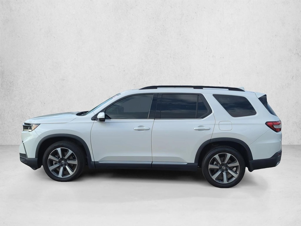 Used 2023 Honda Pilot Touring SUV