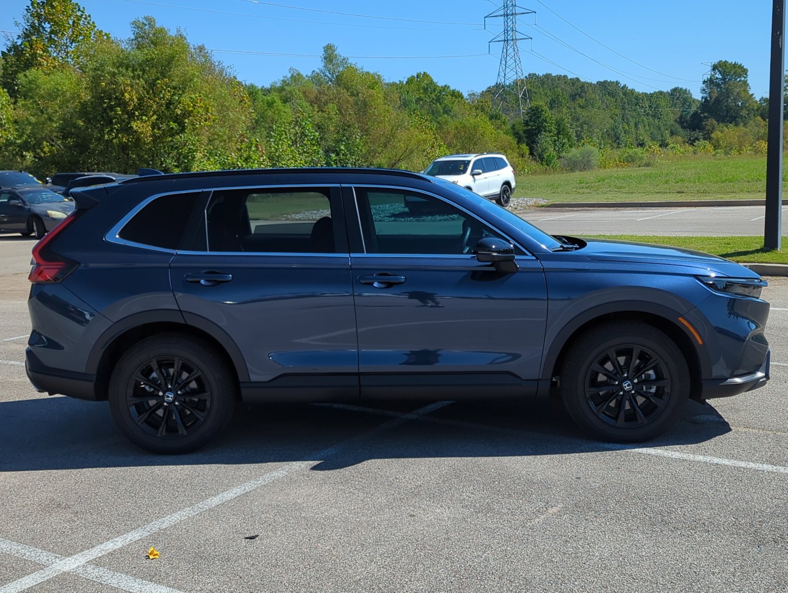 2025 Honda CR-V Hybrid Sport photo 4