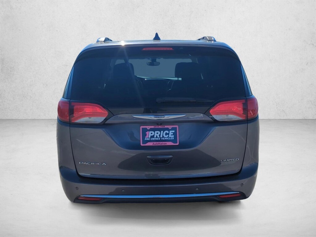 Used 2020 Chrysler Pacifica Limited Van Passenger Van