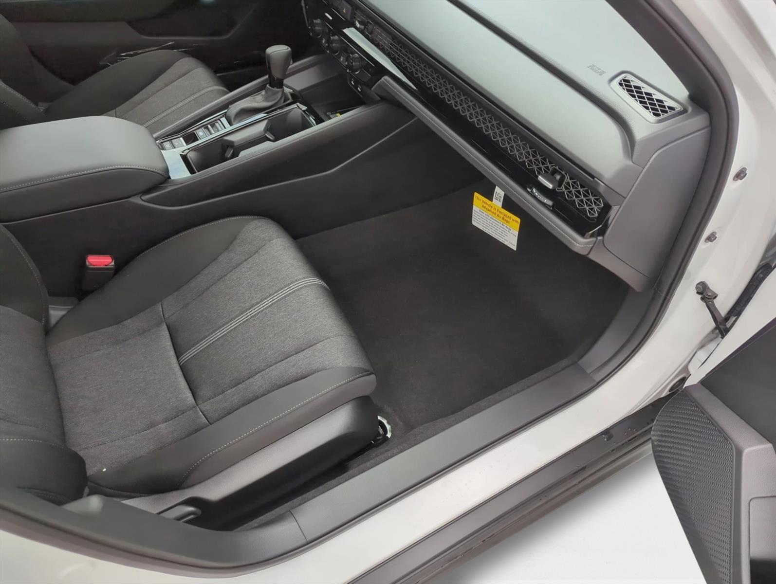 2025 Honda Accord Hybrid Sport photo 3