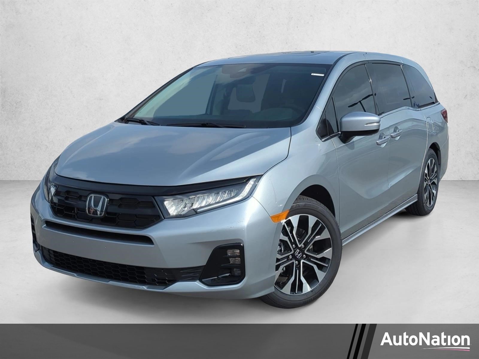 2026 Honda Odyssey Elite's photo