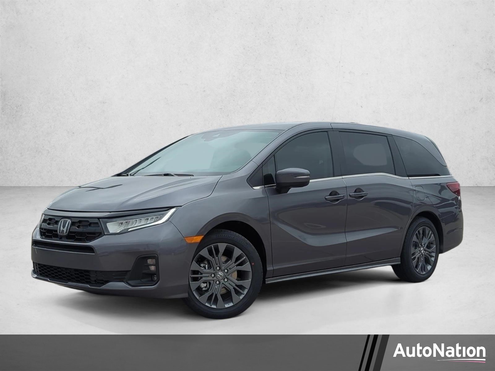 2026 Honda Odyssey Touring's photo
