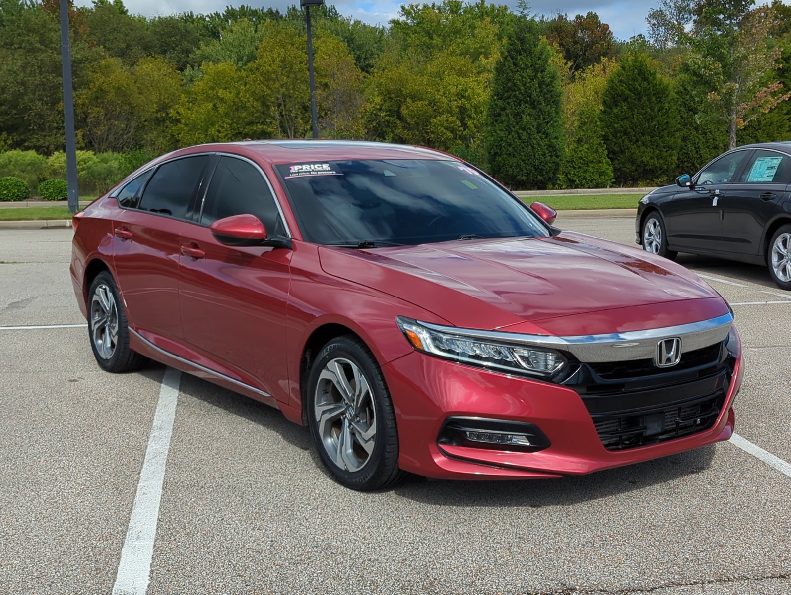 2019 Honda Accord EX-L photo 3