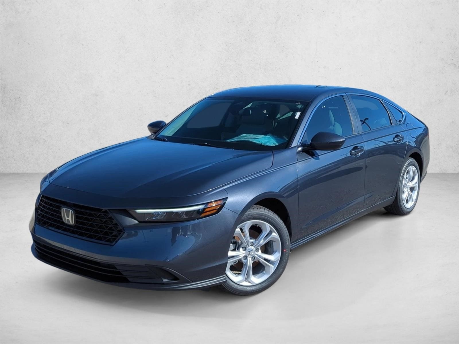 2025 Honda Accord LX's photo