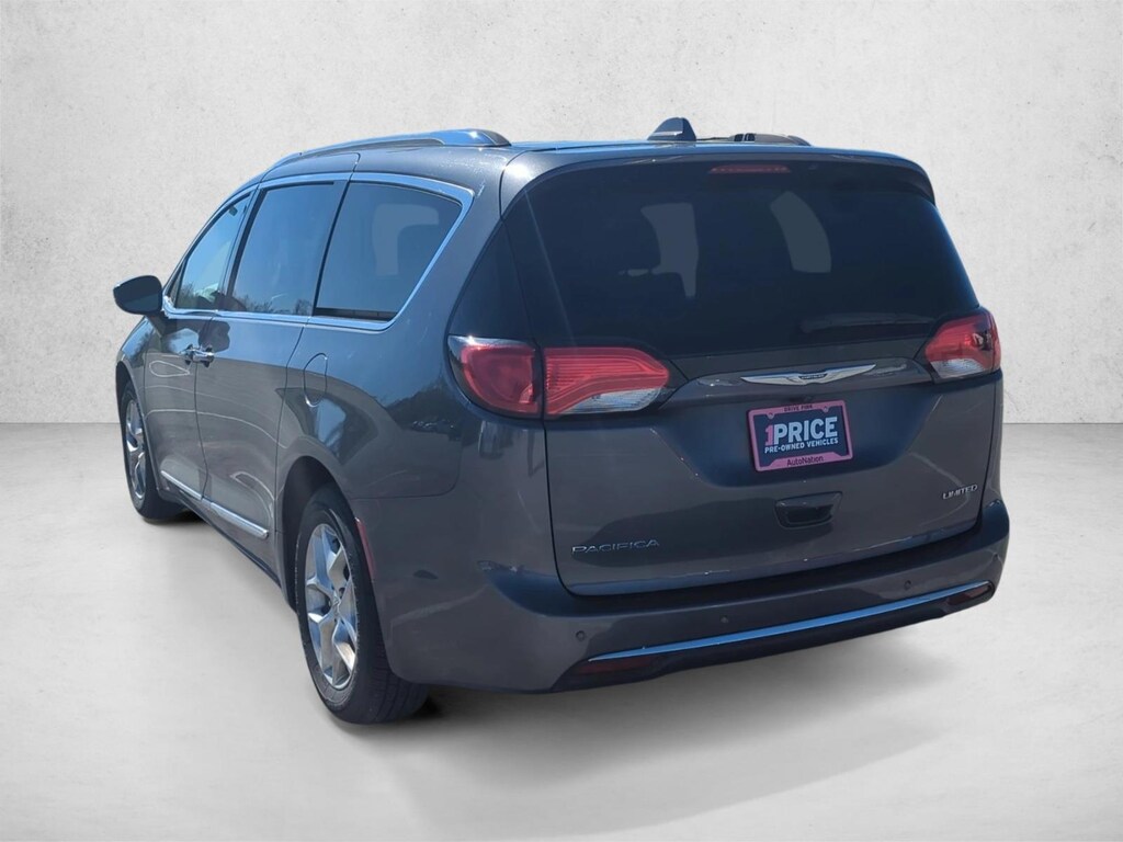 Used 2020 Chrysler Pacifica Limited Van Passenger Van
