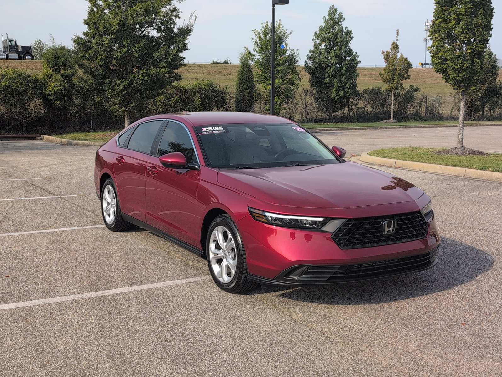 2025 Honda Accord LX photo 3