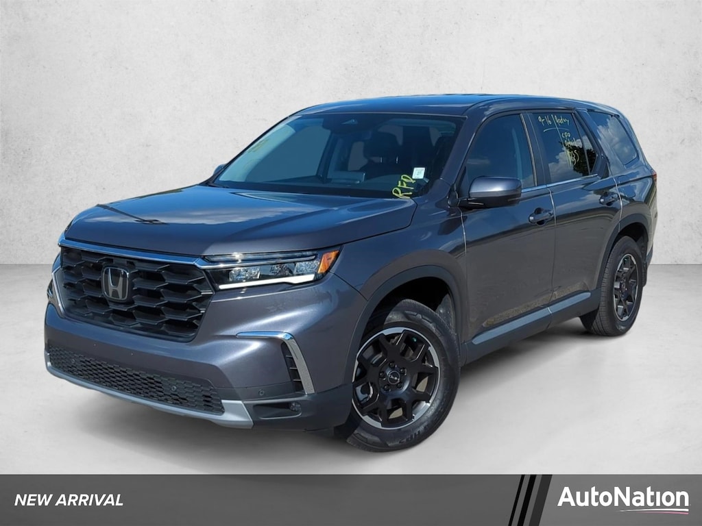 Used 2025 Honda Pilot EX-L SUV