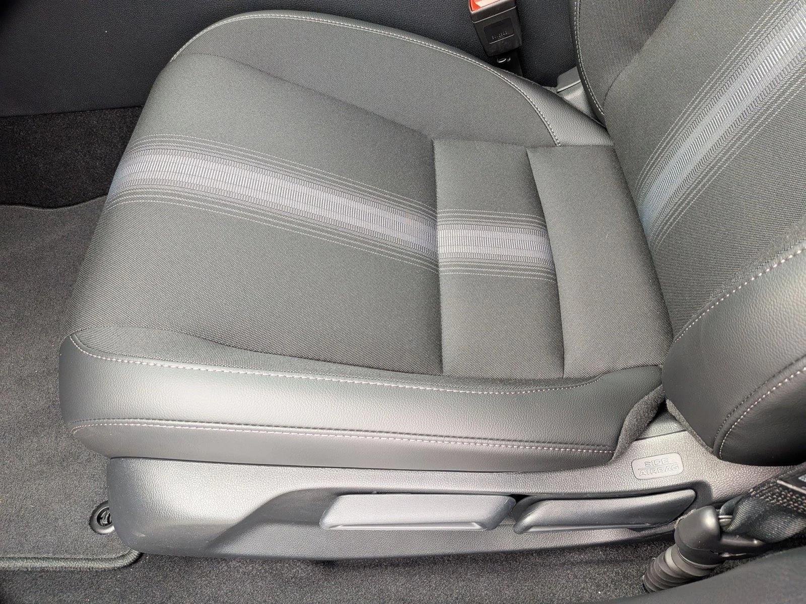 2026 Honda Civic Sport Hatchback photo 4