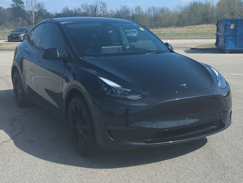 Used 2024 Tesla Model Y Long Range SUV