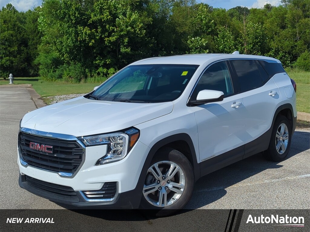 Used 2024 GMC Terrain SLE SUV