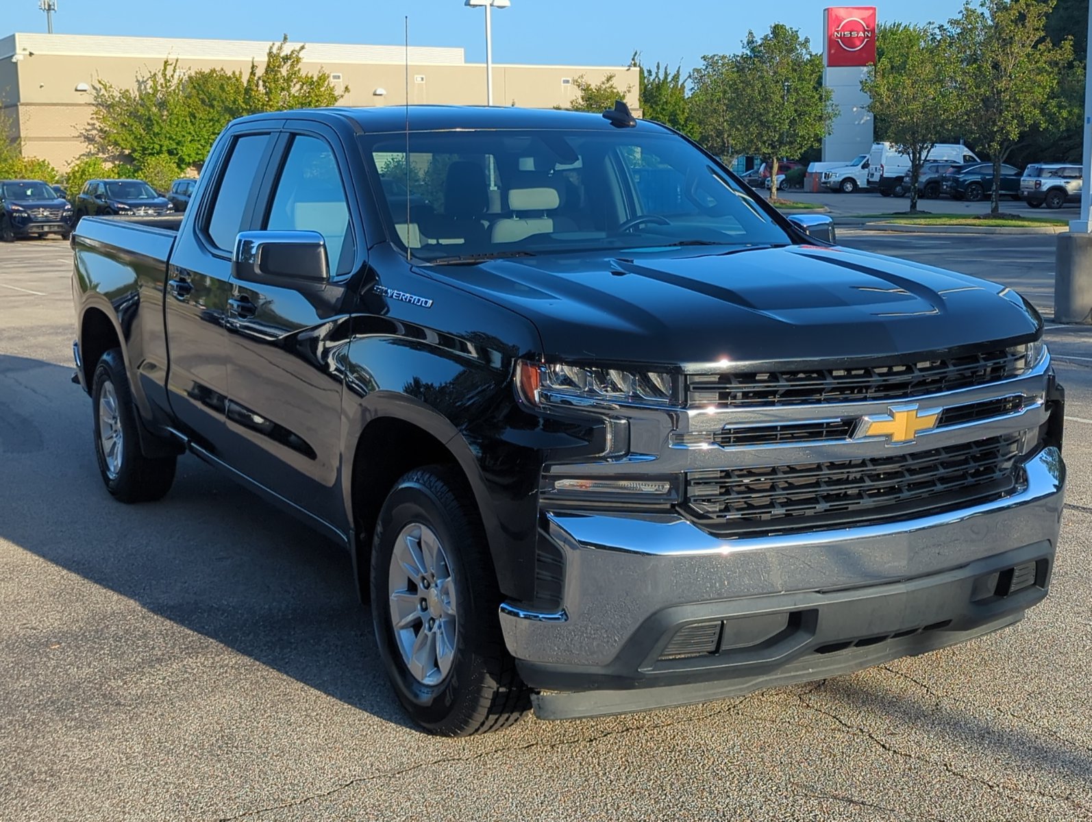 Used 2020 Chevrolet Silverado 1500 LT Truck Double Cab