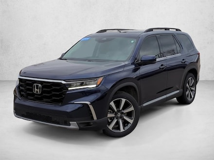 2023 Honda Pilot Touring SUV