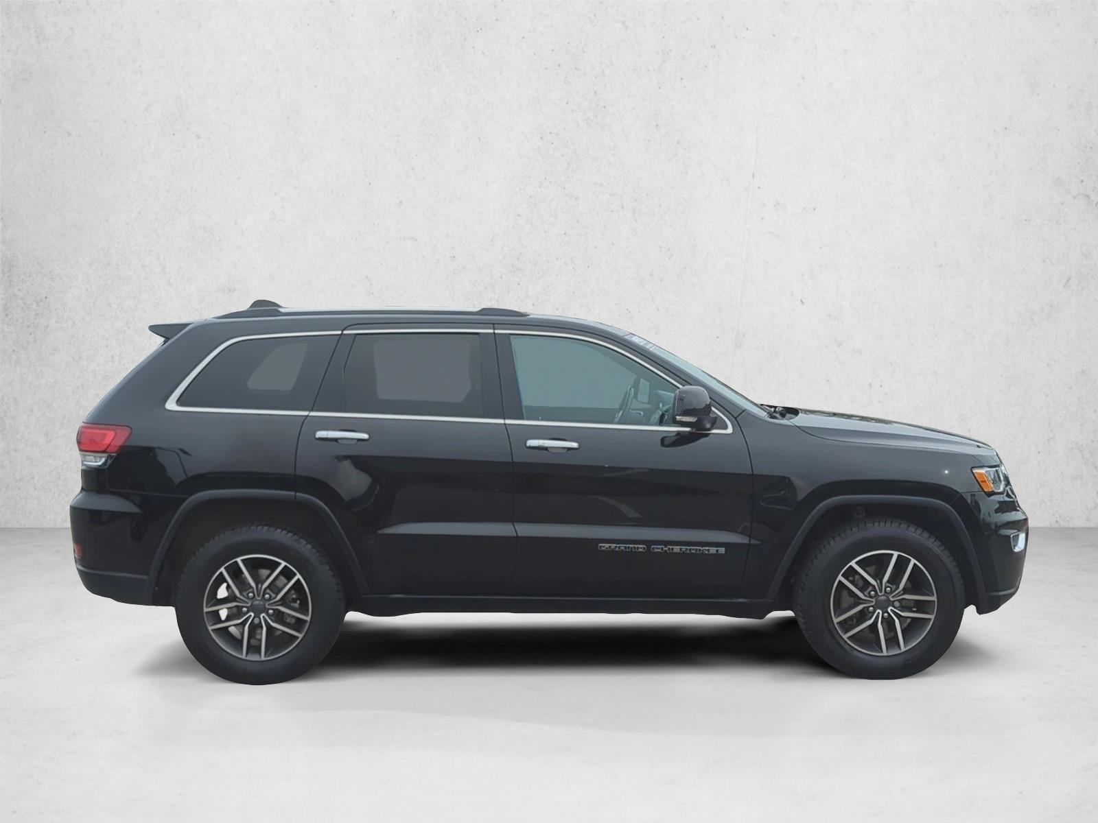 2020 Jeep Grand Cherokee Limited photo 3