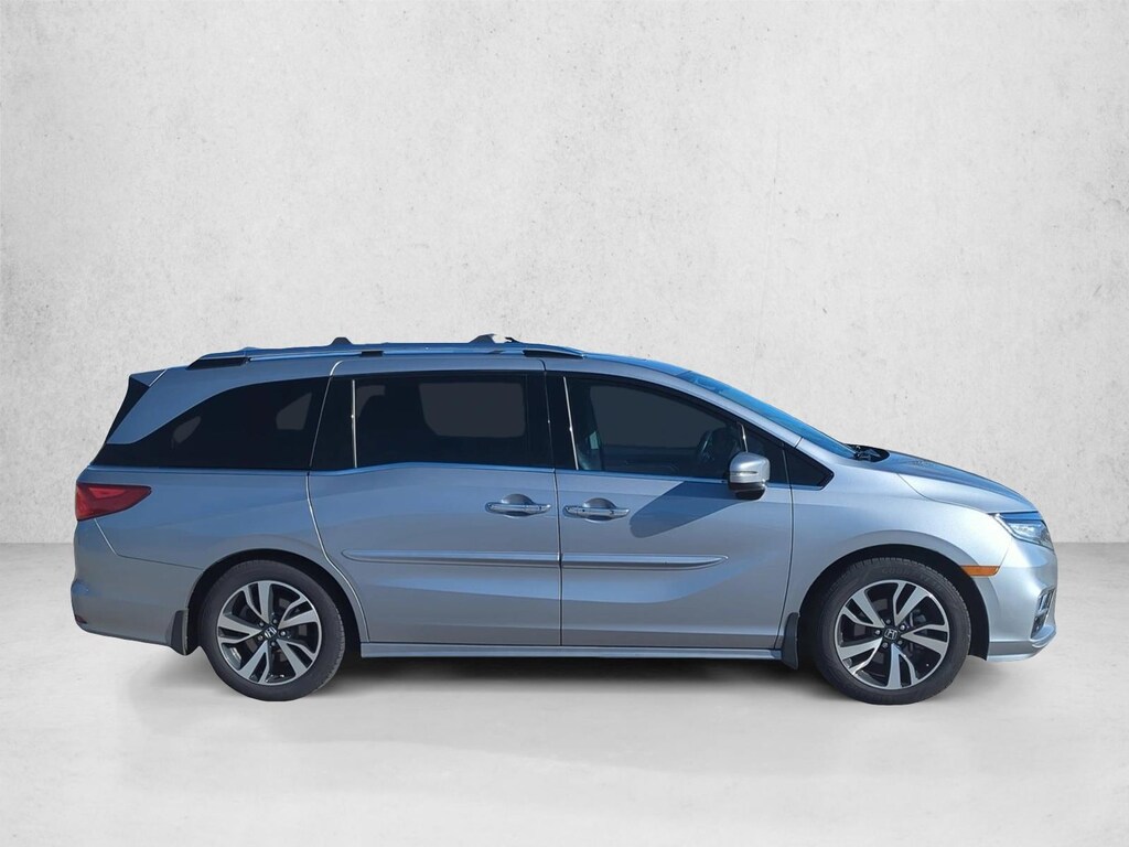 Used 2019 Honda Odyssey Elite Van