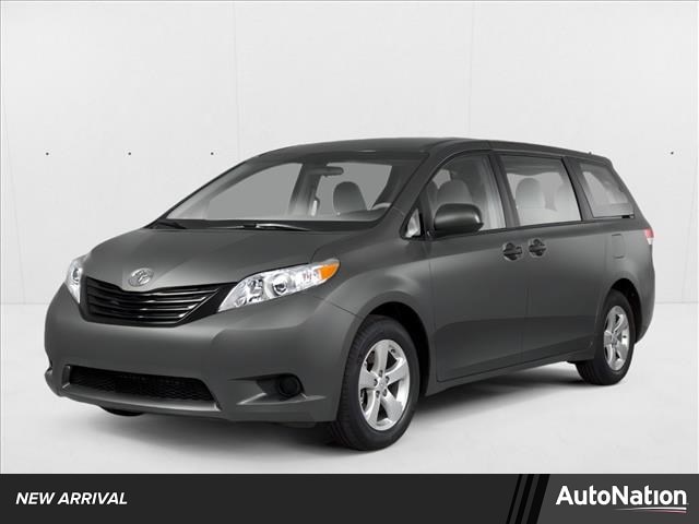 2011 Toyota Sienna's photo