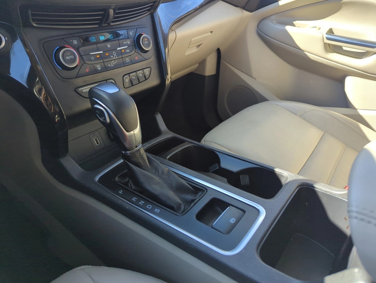 Photo 16