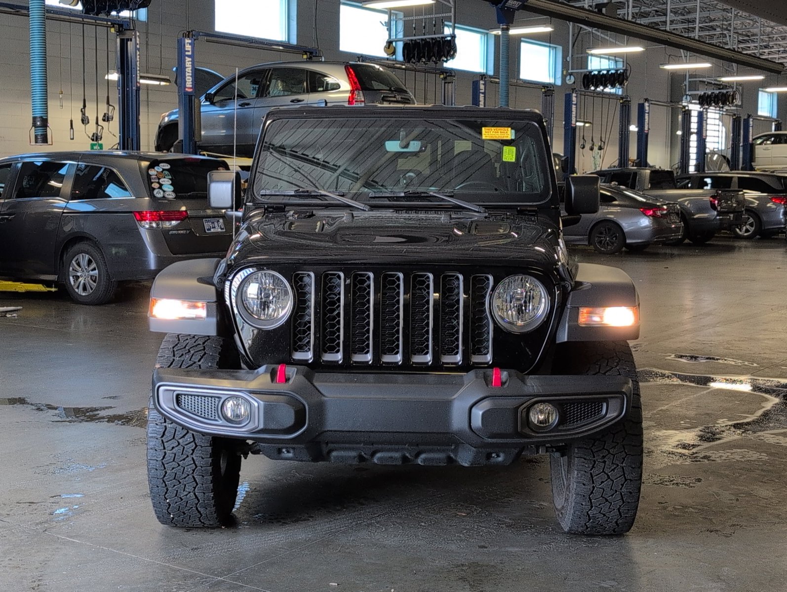 2021 Jeep Gladiator Rubicon photo 2