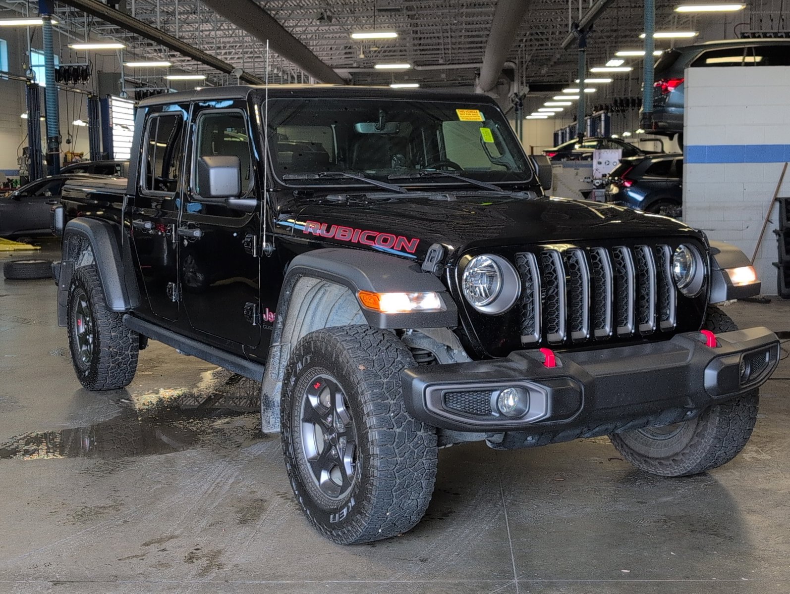 2021 Jeep Gladiator Rubicon photo 3