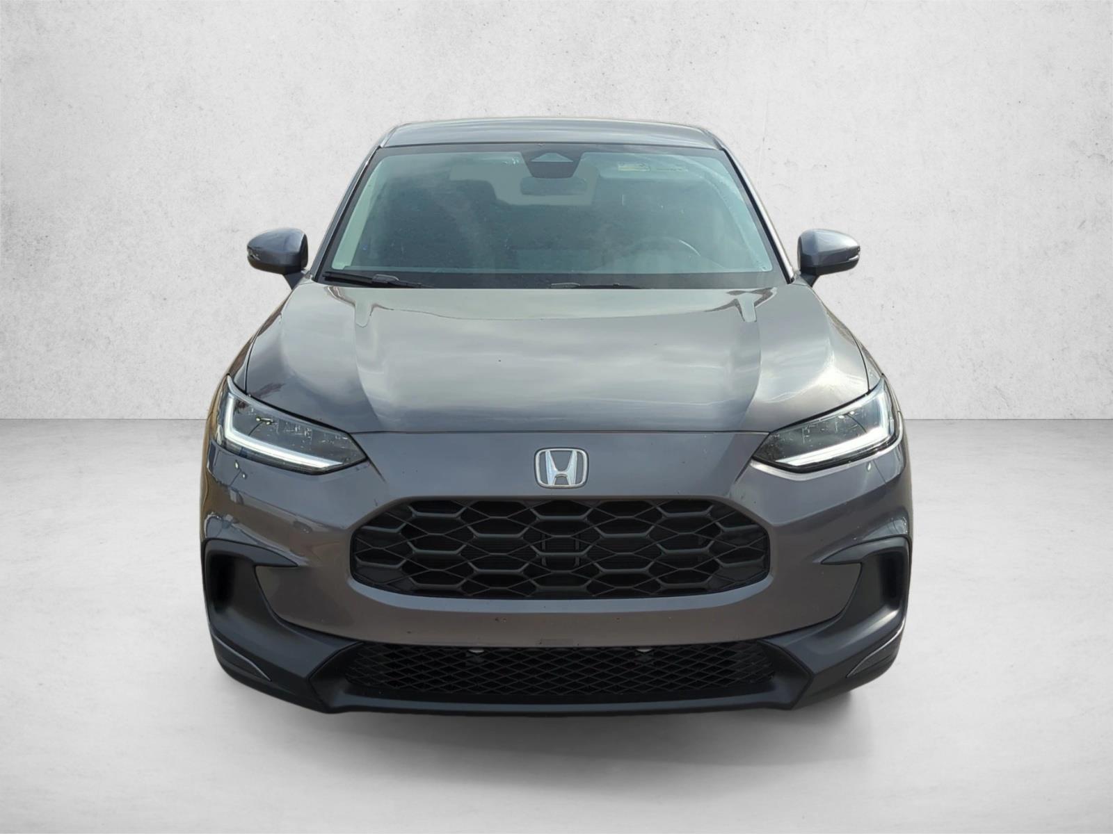 2026 Honda HR-V LX photo 2