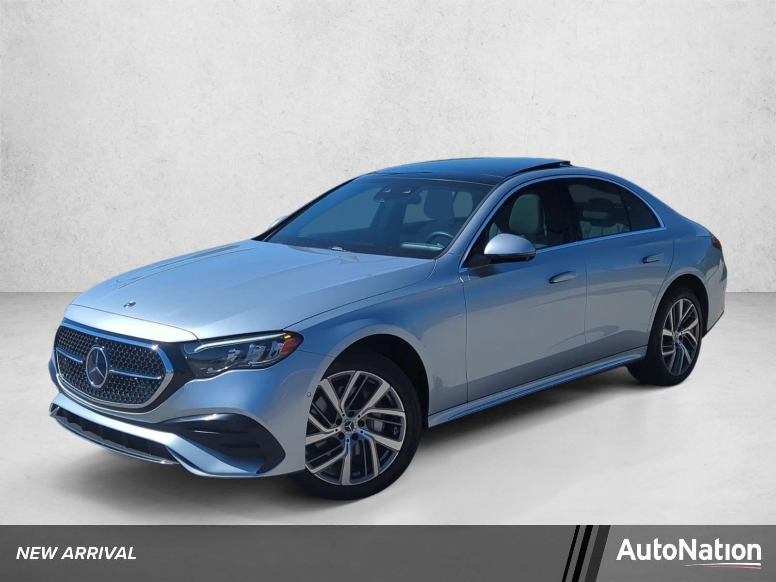 2025 Mercedes-Benz E-Class E350 4MATIC's photo
