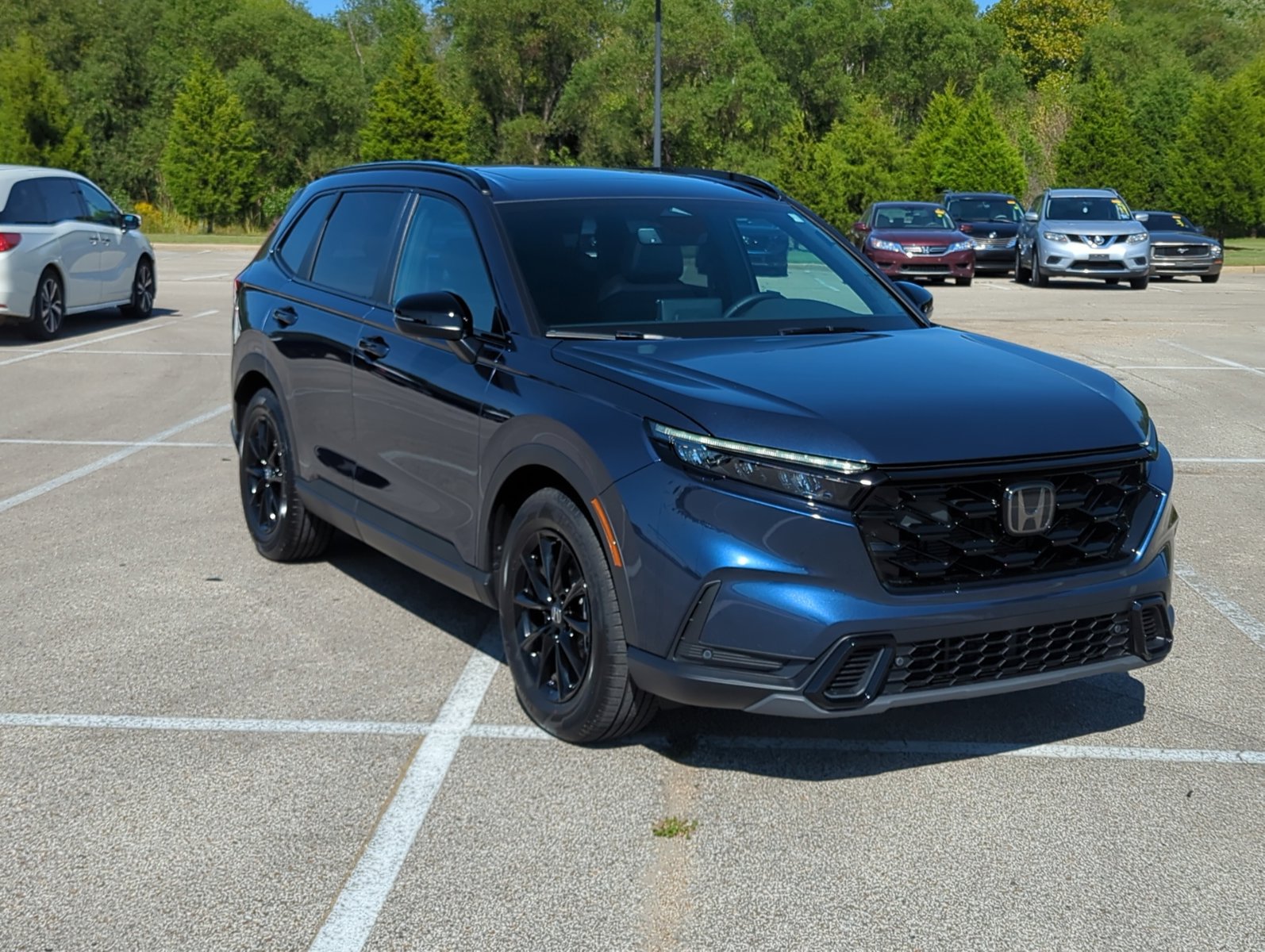 2026 Honda CR-V Hybrid Sport-L Sport photo 2