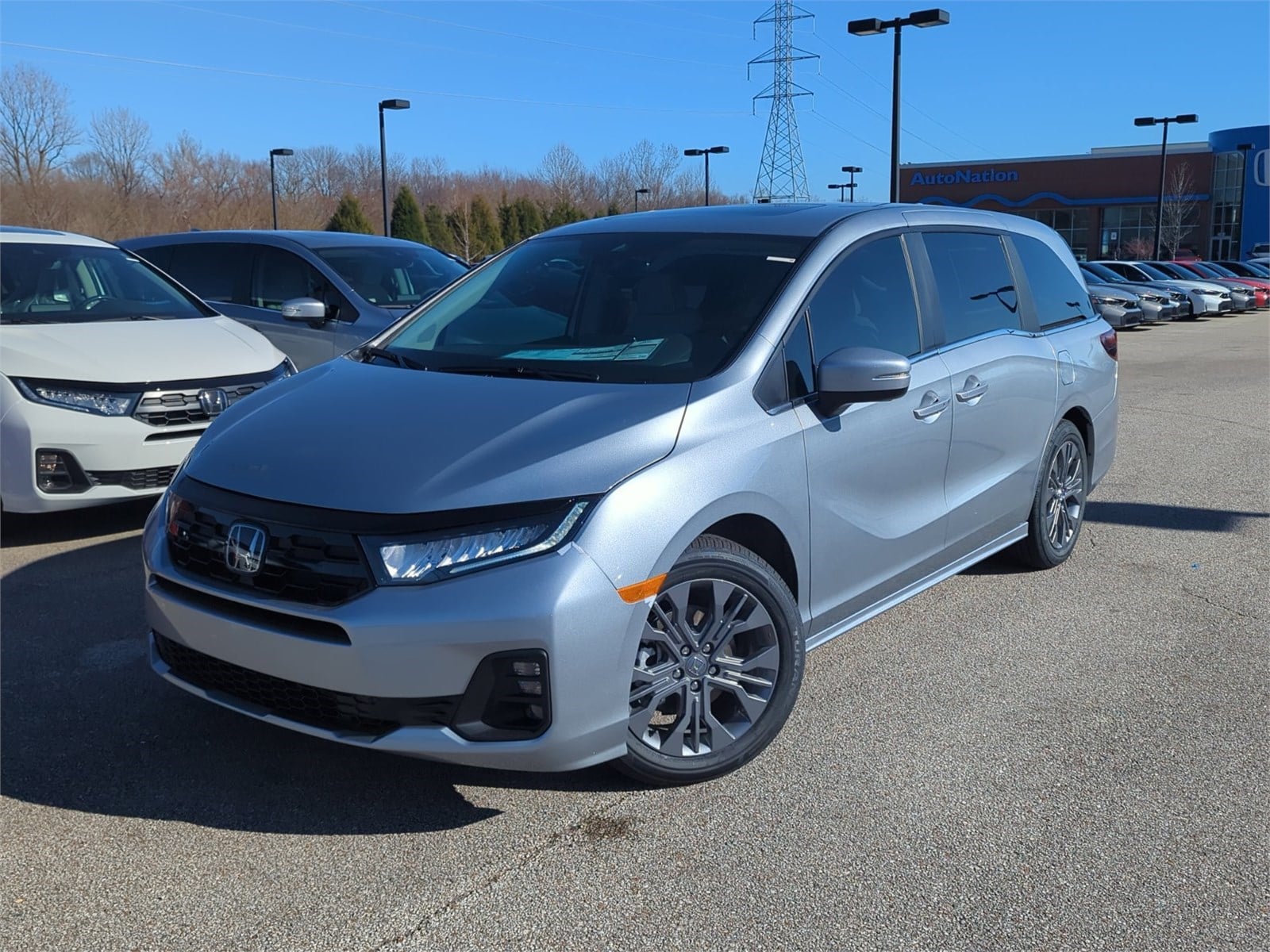 2026 Honda Odyssey Touring's photo