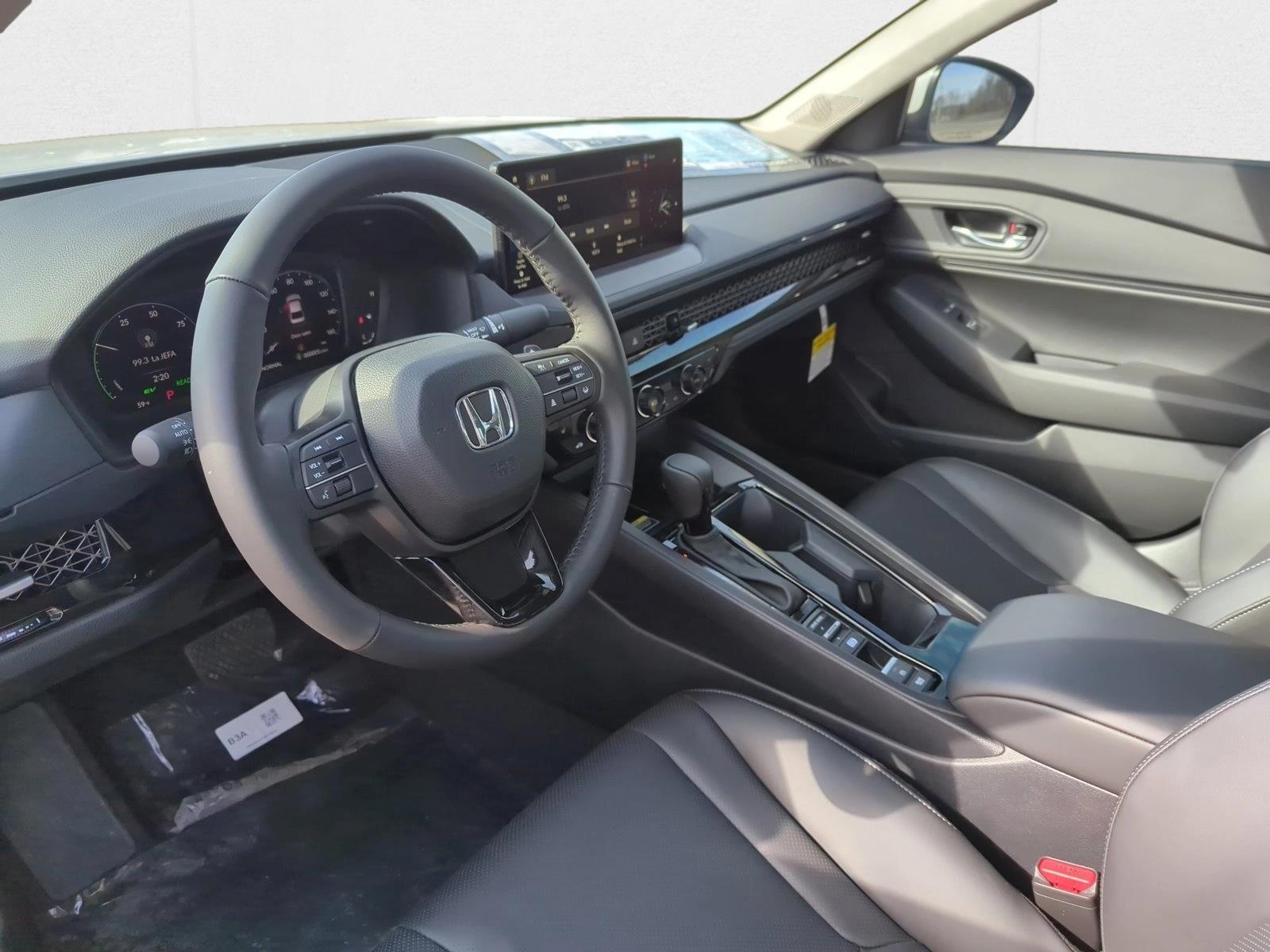 2025 Honda Accord Hybrid EX-L photo 3