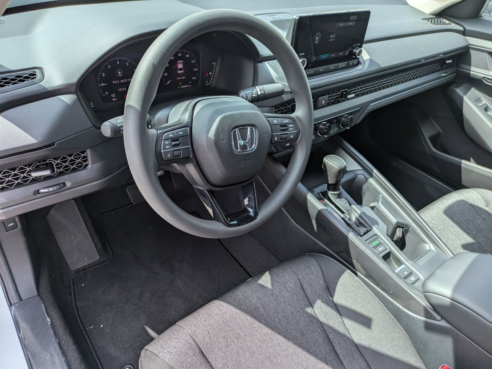 2025 Honda Accord SE photo 3