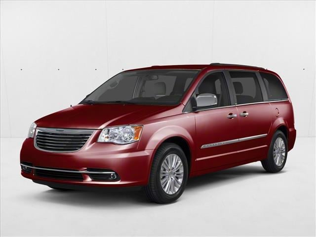 2011 Chrysler Town & Country Touring-L's photo