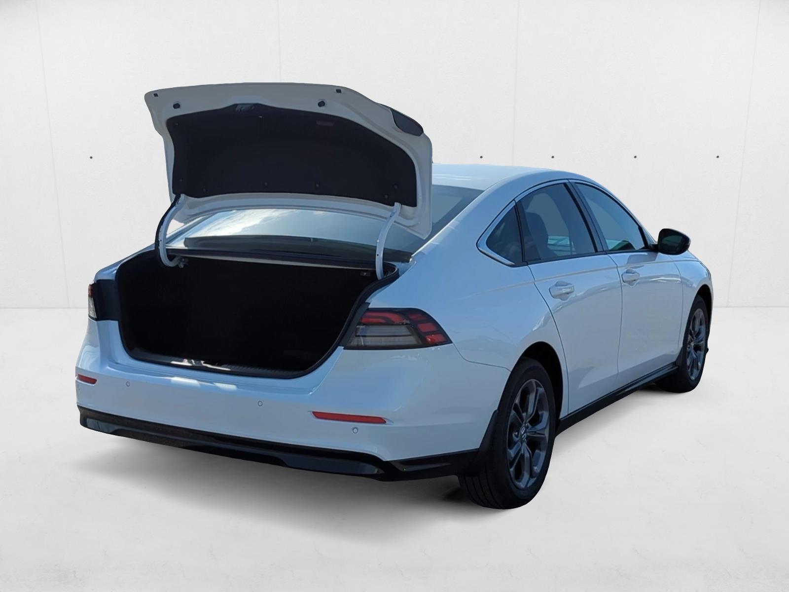 2025 Honda Accord Hybrid EX-L photo 2
