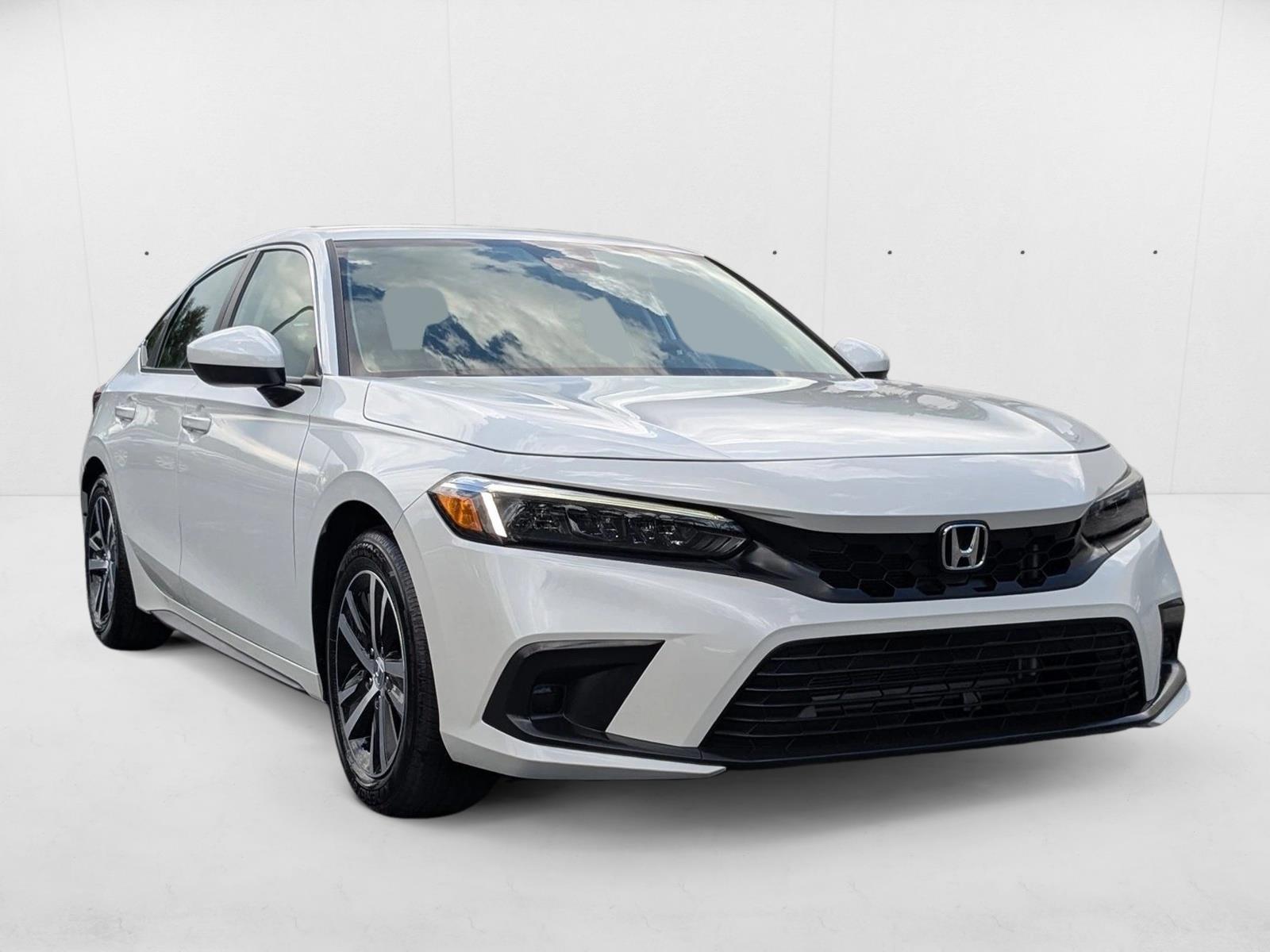 2024 Honda Civic LX Hatchback photo 3