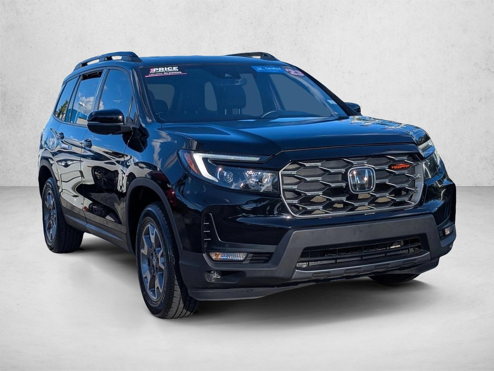 2023 Honda Passport TrailSport photo 3