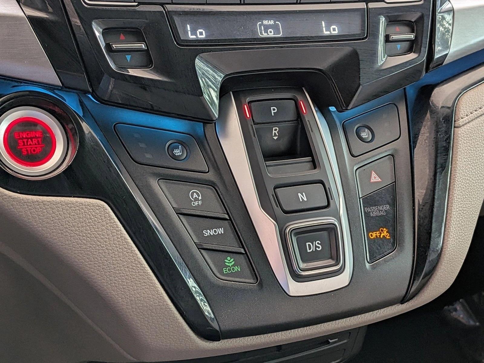 2022 Honda Odyssey Touring - Photo 11