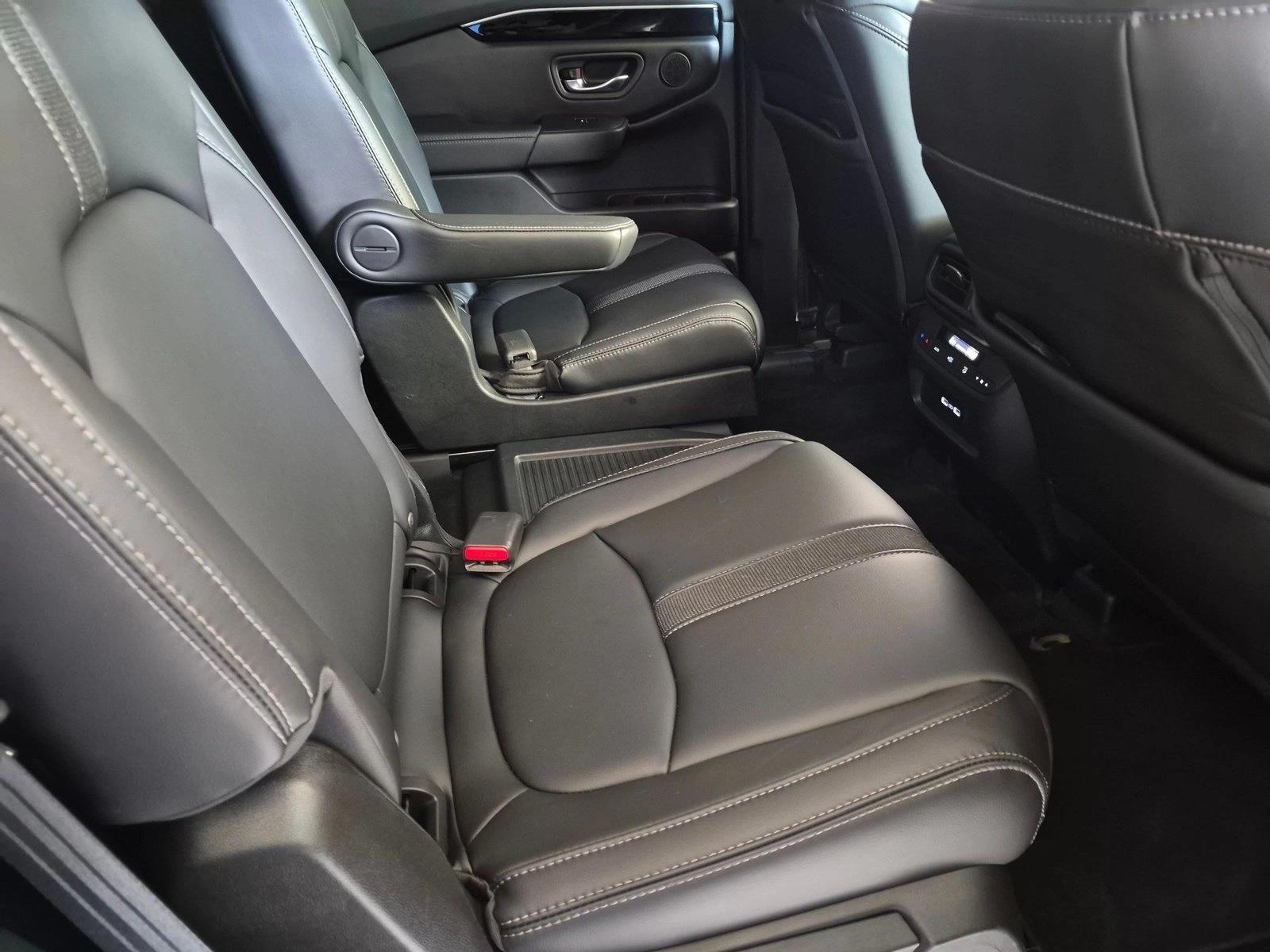2023 Honda Pilot EX-L - Photo 19