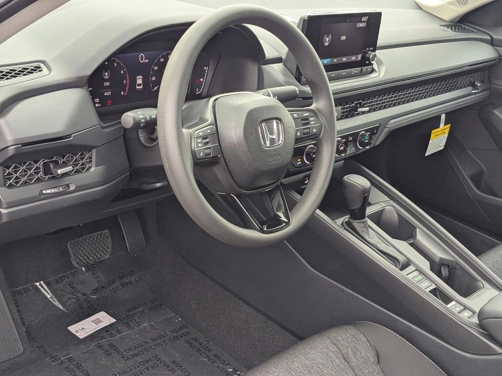 2025 Honda Accord SE photo 2