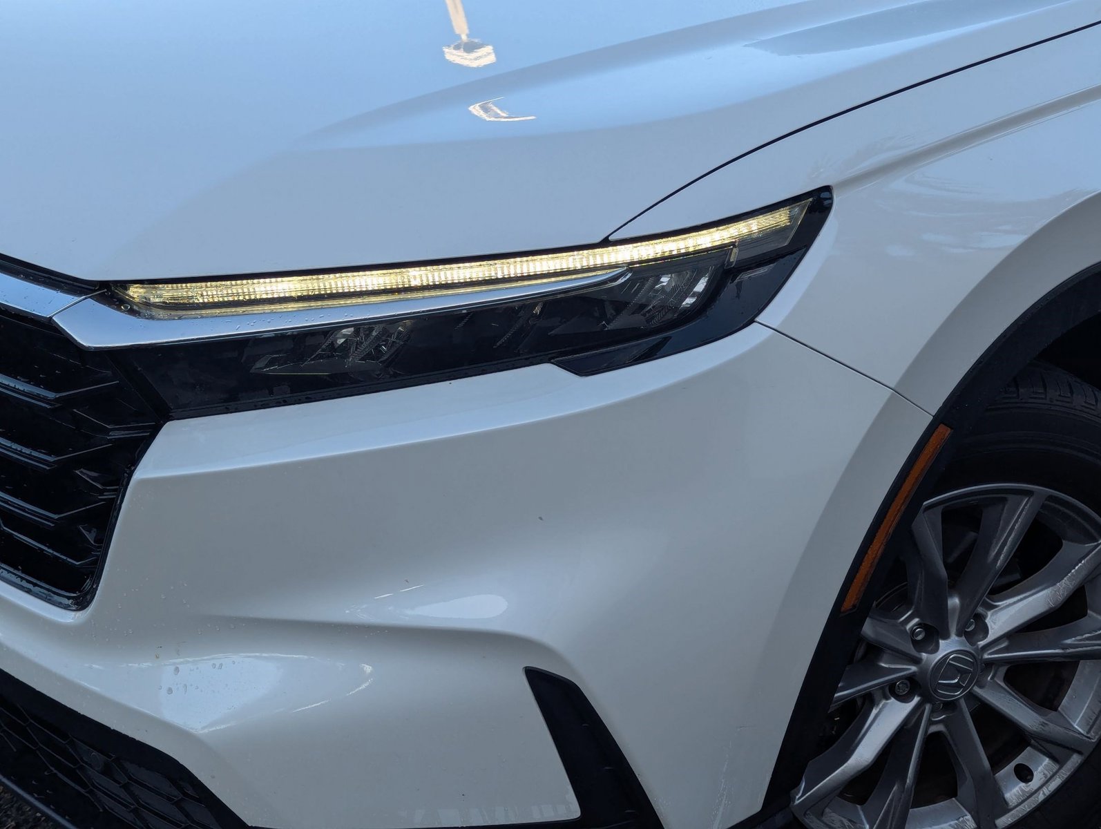 2023 Honda CR-V EX-L photo 2