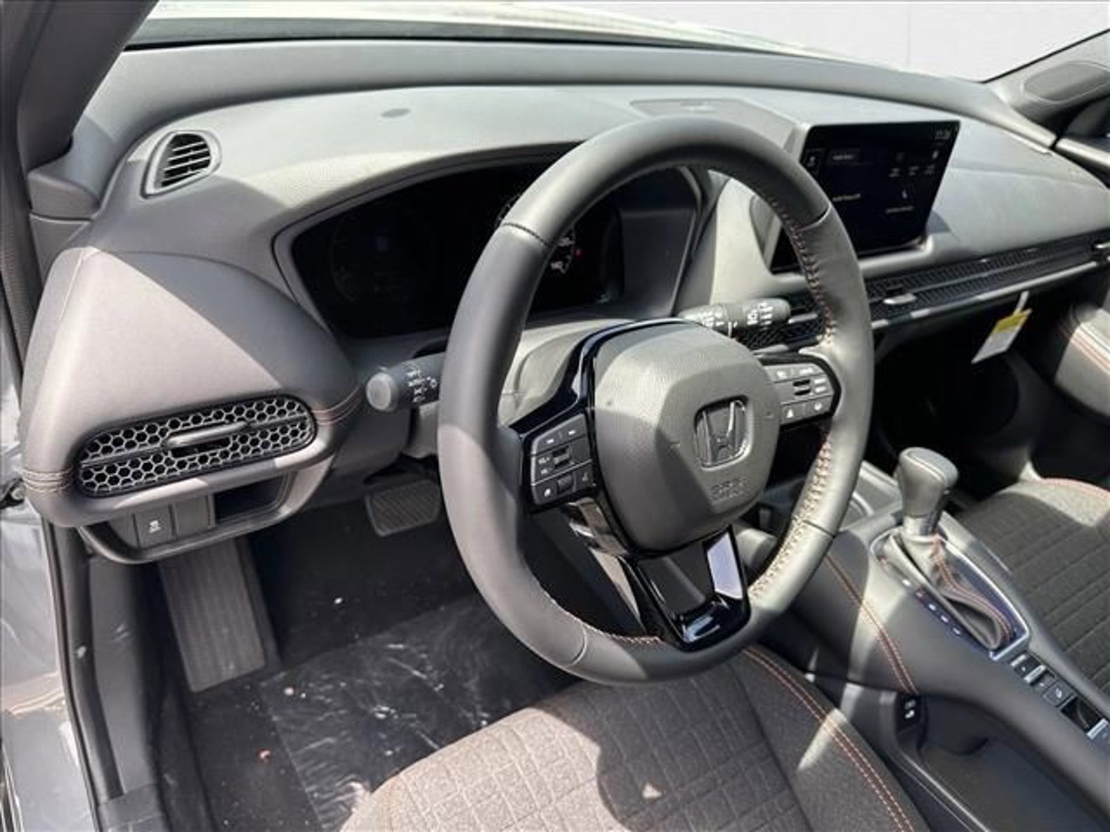 2026 Honda HR-V Sport photo 2