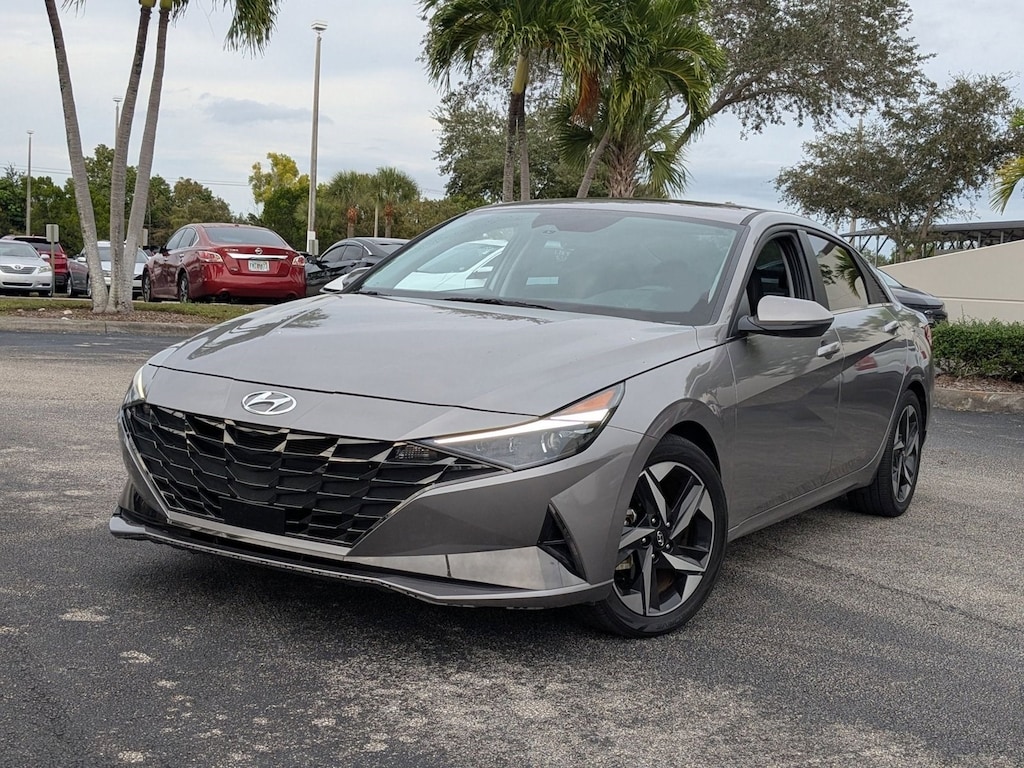 Used 2023 Hyundai Elantra HEV Limited Sedan