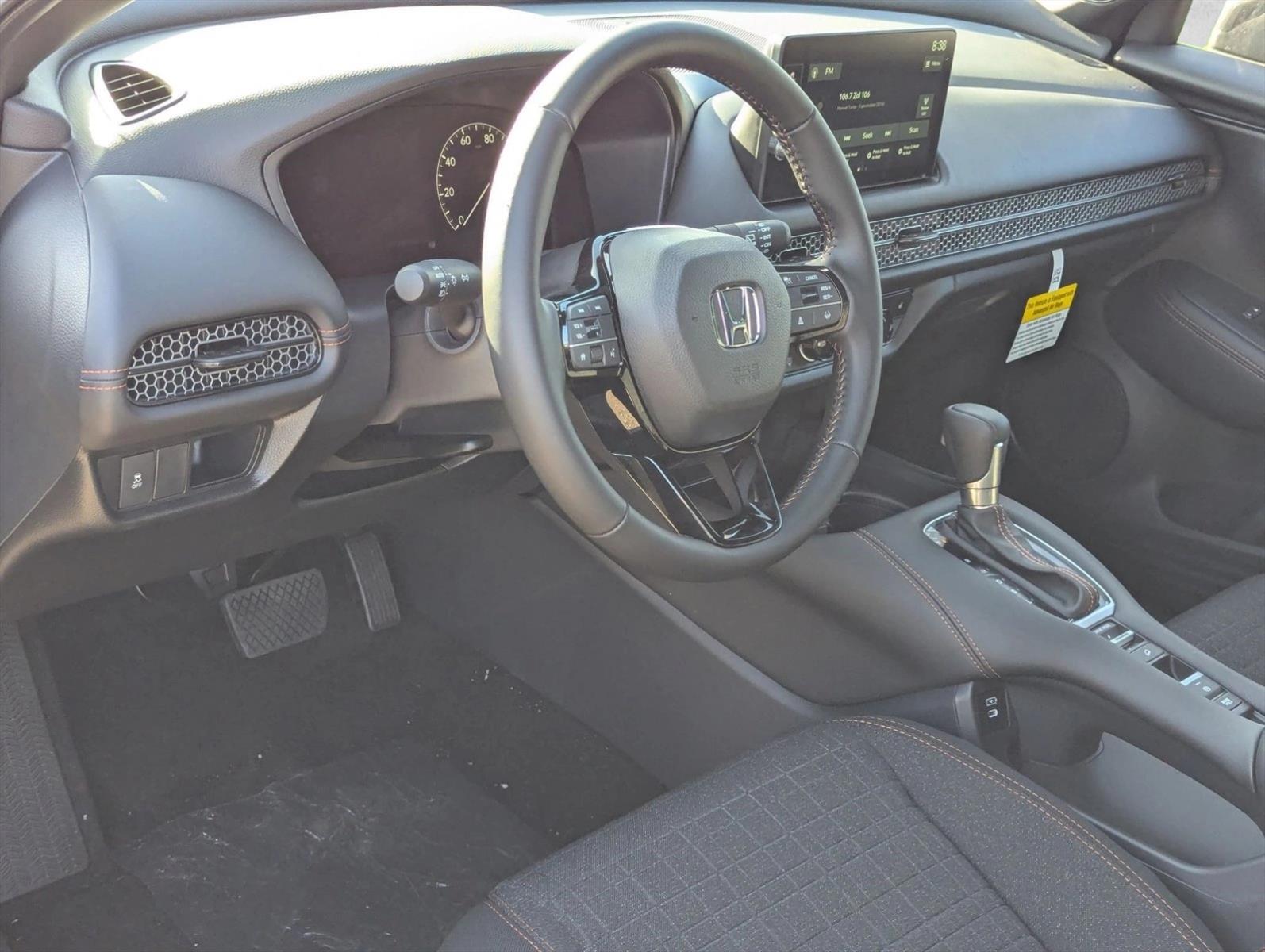 2026 Honda HR-V Sport photo 3