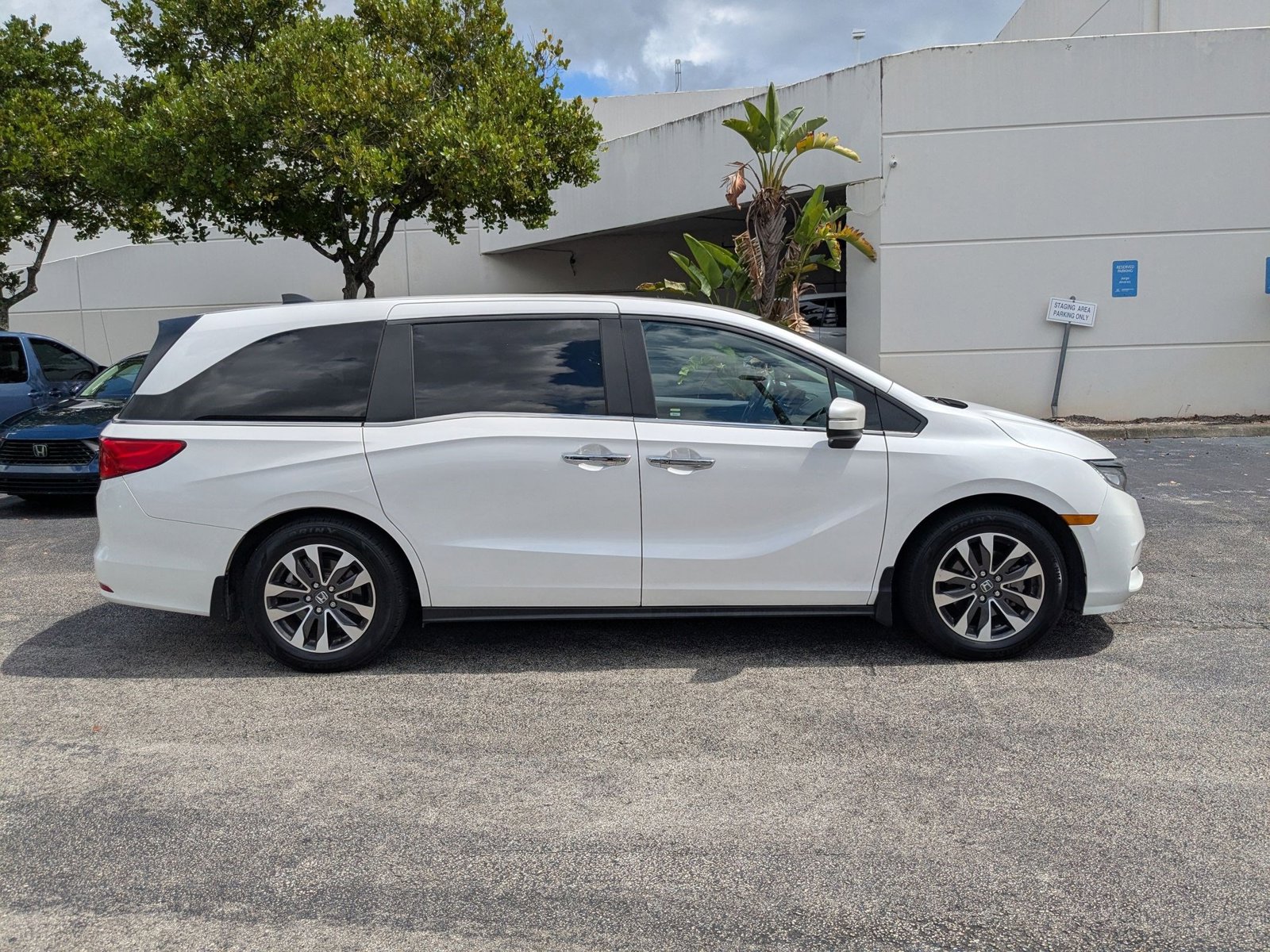 2023 Honda Odyssey EX-L photo 4