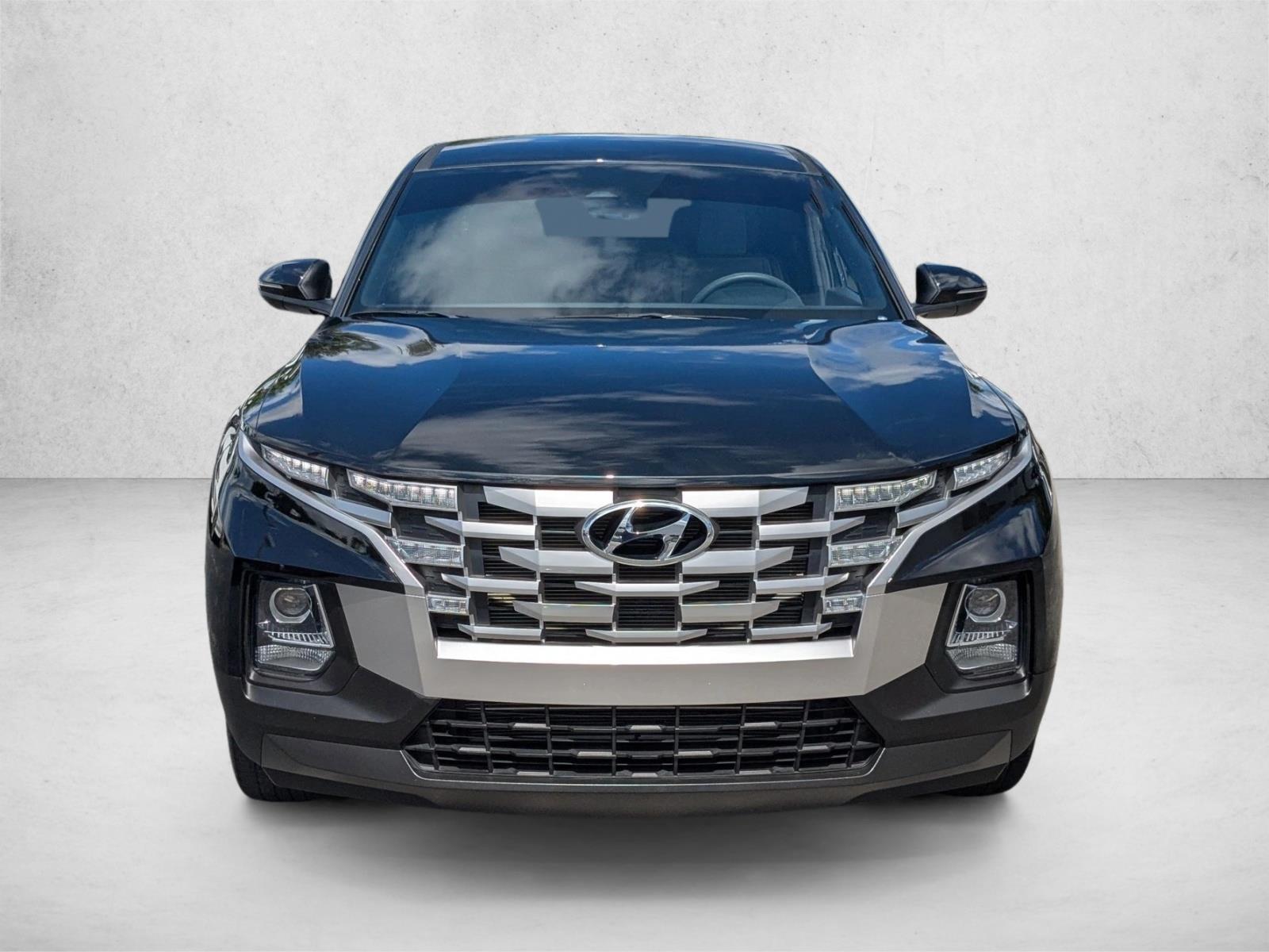2022 Hyundai Santa Cruz SEL photo 2