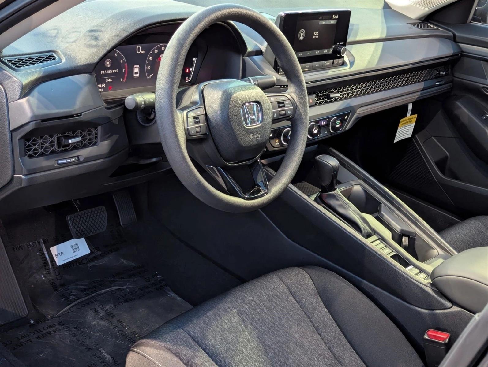 2025 Honda Accord SE photo 2