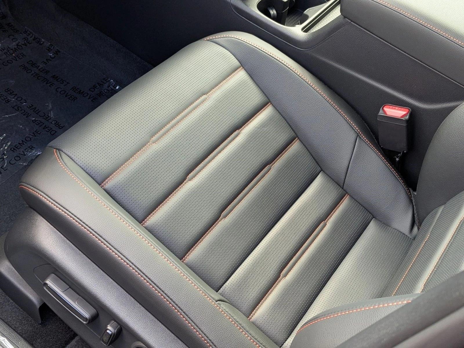 2026 Honda CR-V Hybrid Sport-L photo 4