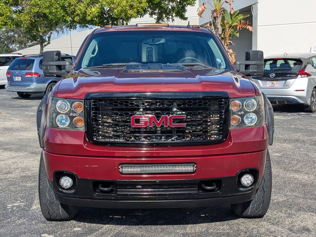 Used 2013 GMC Sierra 2500HD Denali 4WD Truck Crew Cab
